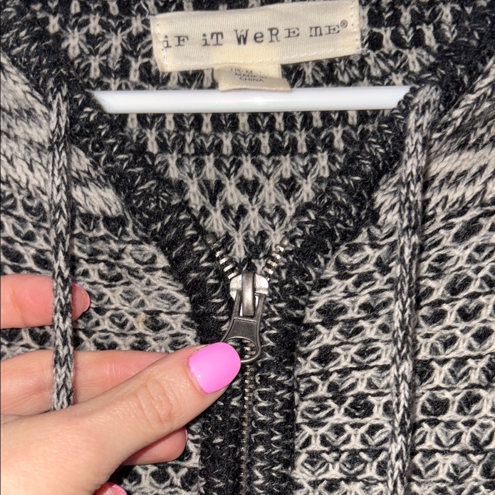 Long Knit Hooded Zip Sweater Cardigan - Black and Gray - Picture 6 of 7